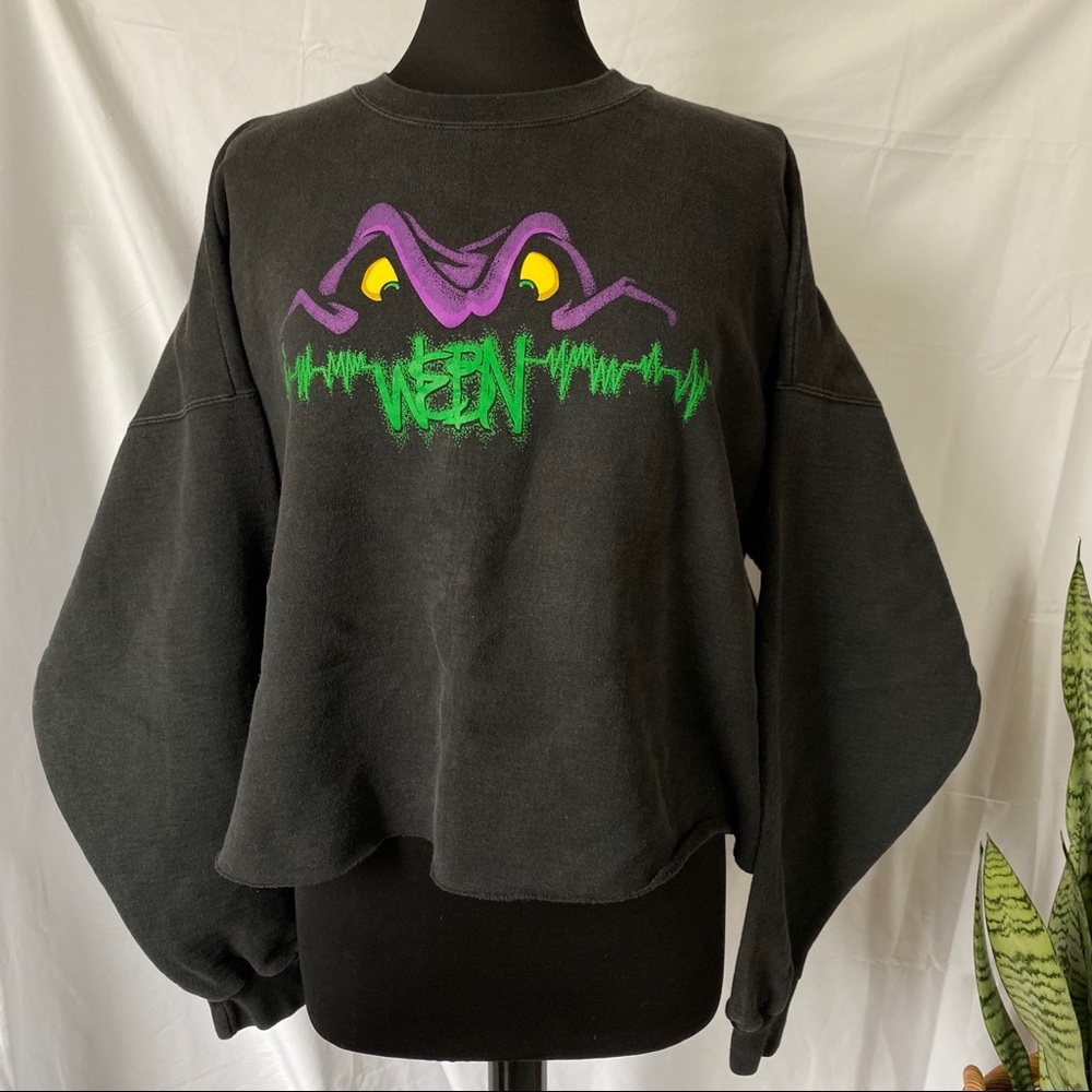 Vintage WEBN Cincinnati XXL cropped sweatshirt